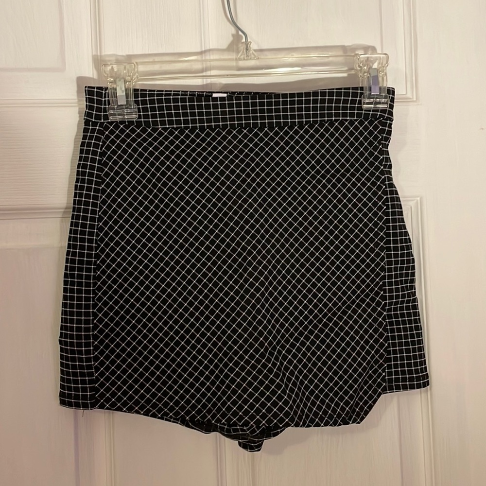 Skort- Garage
